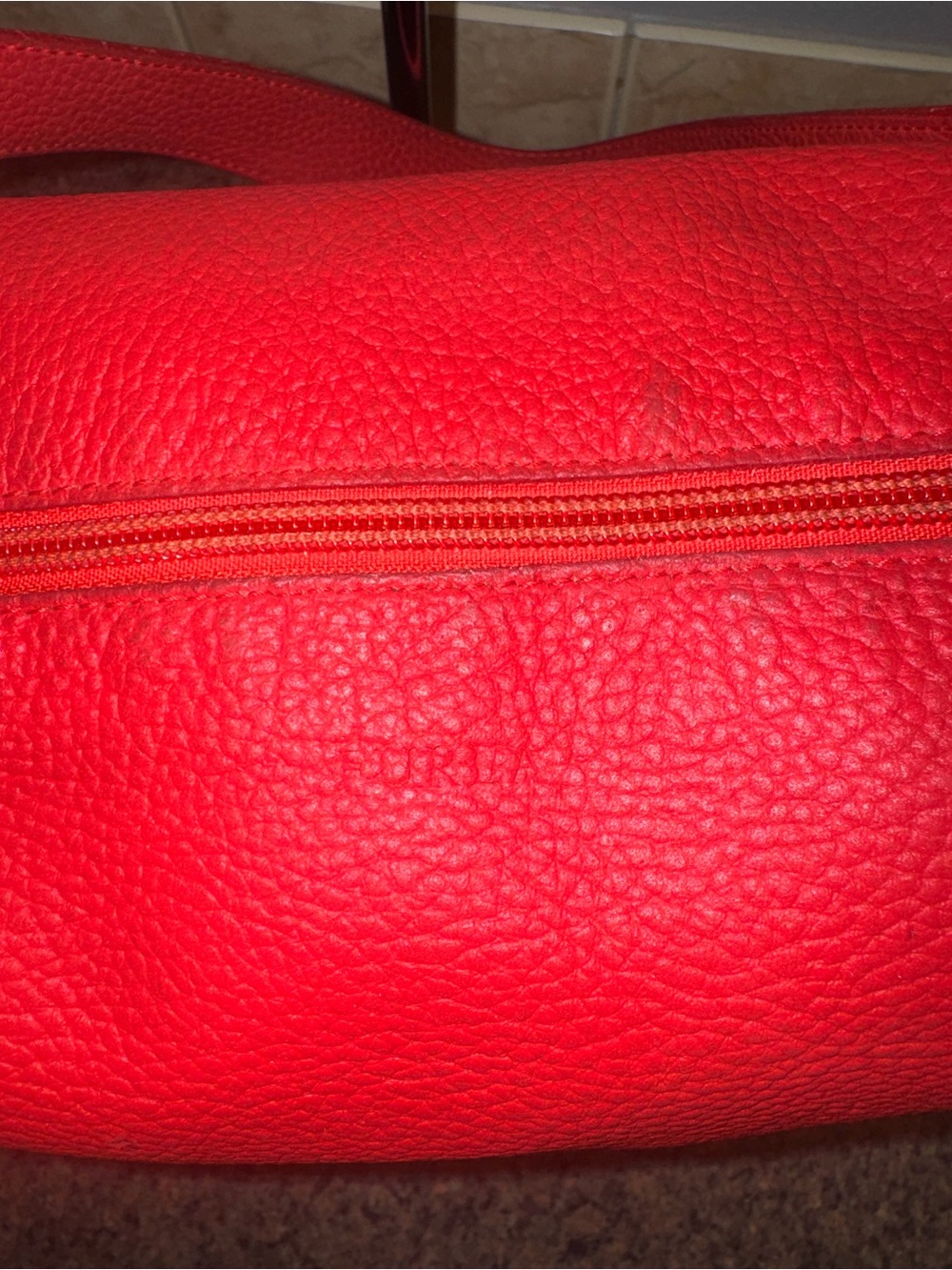 Furla Bright Red Pebbled Leather Shoulder Tote XL - Picture 4 of 6
